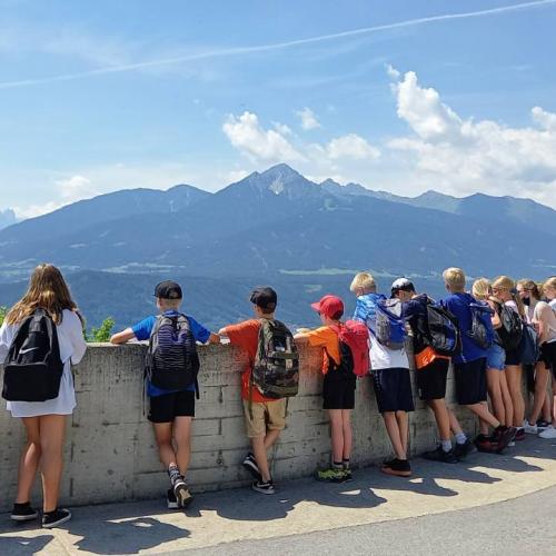 SchülerInnen in Innsbruck