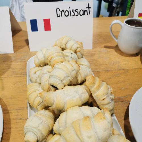 Französische Croissants